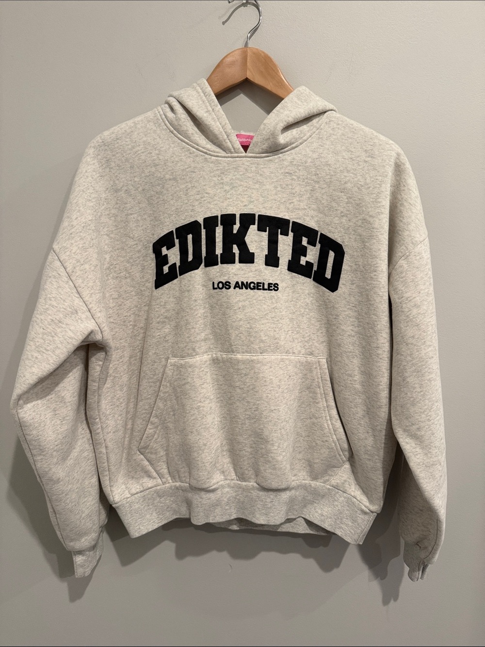 Edikted LA Cream Pullover Hoodie with Black Logo - Picture 3 of 6
